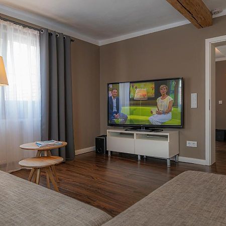 Boutique-Hotel Zum Gruenen Baum Alzenau in Unterfranken Buitenkant foto